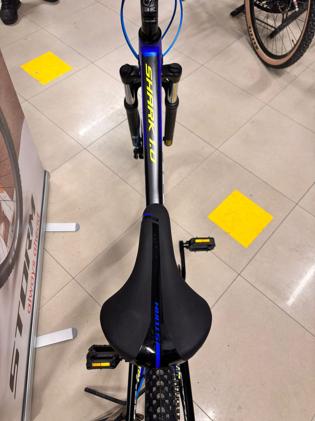 Storm Shark 1.0 27,5" Rower Górski/ Młodzieżowy