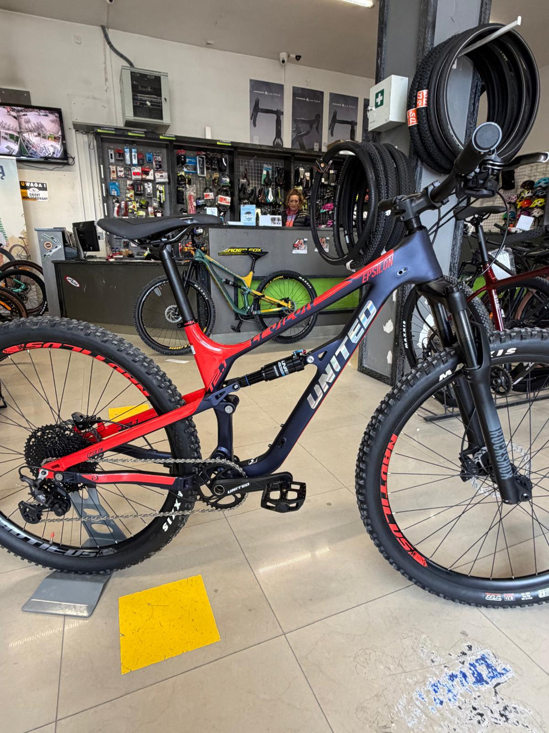 United Epsilon T2.1 29" Full Suspension FS