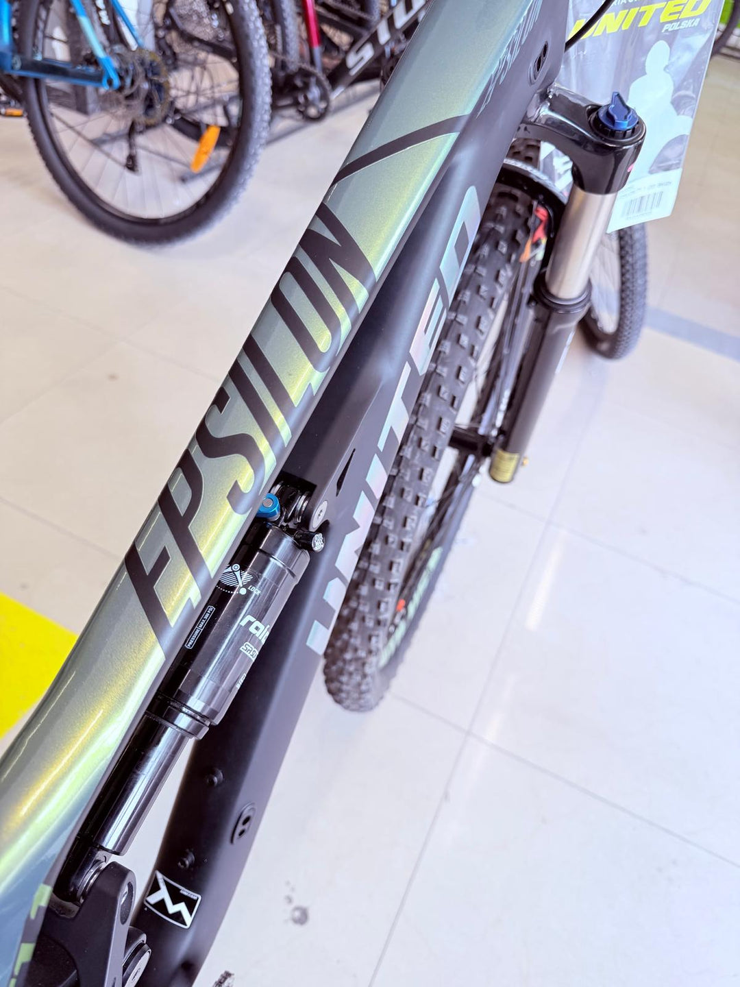 United Epsilon T1.1 29" Full Suspension FS